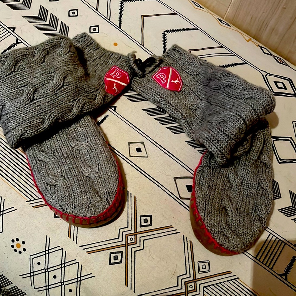 PINK vs slipper booties